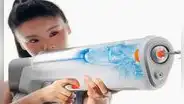 Xiaomi crea una enorme pistola de agua con luces y sonido que tiene una precisión de 9 metros