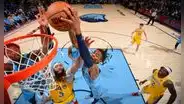 Los Lakers vencieron 125-85 a los Grizzliez y avanzaron en la NBA 2023