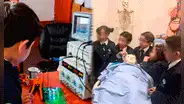 ¿Cómo es el centro para 'niños genio' más grande de Latinoamérica y cuál es el perfil de los alumnos?