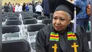 Mujer se gradúa de la universidad a sus 81 años: “Mi edad y discapacidad no me han definido”