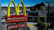 Explotación infantil en McDonald’s: hallan a más de 300 menores trabajando y algunos sin pago