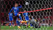 André Carrillo anotó autogol con el que Al-Hilal perdió la final de la Champions League de Asia
