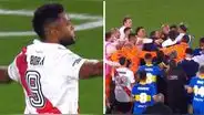 Borja marcó gol al último y se desató batalla campal entre jugadores de Boca y River
