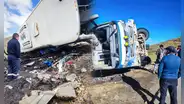 La Libertad: 2 mineros fallecidos y 7 heridos deja volcadura de bus