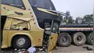 Surco: choque entre bus y tráiler deja un fallecido y 25 heridos en la Panamericana Sur