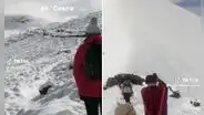 Subieron a la Montaña de 7 Colores, pero la encuentran cubierta de nieve: "Son 7 tonos de blanco"