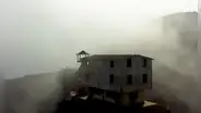 La misteriosa casa abandonada en la cima de un cerro de San Juan de Lurigancho: así es por dentro