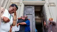 Hombre pasó casi 30 años en prisión por un abuso sexual que no cometió: víctima ayudó a liberarlo