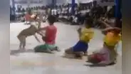 Día de la Madre: perrito se robó el show durante actuación en Iquitos