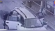 Comas: hombre busca morral con 10.000 soles que olvidó en un taxi