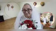 Mujer de 77 decide casarse consigo misma tras pasar 40 años soltera: “Lo que siempre quise”