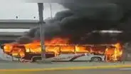 Independencia: bus de transporte público se quemó por completo y generó temor en transeúntes