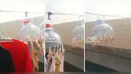 Mujer amante de las manualidades crea su propio tendedero con una botella y ganchos: “Sin temor al éxito”