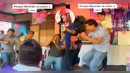 Padres bailan “Feria de Cepillín” de Yola Polastri en fiesta infantil: “Revivieron su infancia”