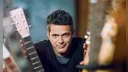 Alejandro Sanz: “Aún no llega la luz, pero el sol está en camino”