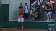 Juan Pablo Varillas derrotó 3-2 a Roberto Bautista y avanzó en Roland Garros