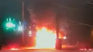 Lurín: cámara de vigilancia captó instante en que se incineró auto donde murió ladrón tras chocar