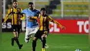 ¡Heroico! Cristal venció 2-1 a The Strongest en La Paz con 10 jugadores por Copa Libertadores