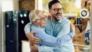 Saludos por el Día del Padre: palabras alusivas para enviar a papá