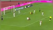 Enorme atajada de Gallese para evitar el empate tras error de Araujo en salida