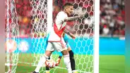 Hinchas llenan de elogios a Paolo Guerrero tras regresar a la selección: "Jugador con jerarquía"