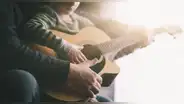 Día del Padre 2023: las mejores canciones para dedicar a papá, desde emotivos temas hasta los más alegres