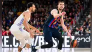 Barcelona derrotó 86-85 al Real Madrid y se coloca a una victoria del campeonato