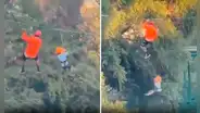 Niño de 6 años cae 12 metros desde una tirolesa hacia el suelo y resulta ileso en México