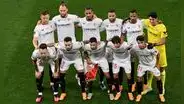 Sevilla habría declarado transferible a todo su plantel para solventar millonaria deuda
