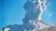 Volcán Ubinas: cenizas afectan a pueblos de 3 regiones