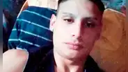 Delincuente muere atascado en ventana de casa que intentó robar: madre denunció que nadie lo ayudó