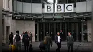 La BBC separa a conocido presentador de TV por supuestos pagos a un menor por contenido sexual