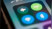 ¿Cómo compartir internet de un iPhone a otro?
