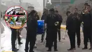 Alcalde de Comas llega con banda musical a vía Pasamayito y vecinos lo rechazan: "Es burla"