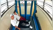 Policía busca a pareja que tuvo relaciones sexuales en teleférico: cámara de cabina grabó todo