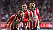 Chivas vence al Necaxa por 2-0 en la tercera fecha de La Liga MX