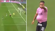 Jesús Barco sorprende a Alianza: anotó el 1-0 para Boys y celebró con el balón en su barriga