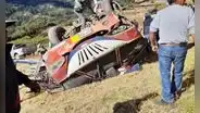 Tragedia en carretera de Áncash: 11 muertos y 14 heridos al caer un bus al abismo