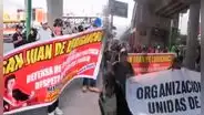 Vecinos de SJL marchan hacia el centro de Lima en contra del Gobierno de Dina Boluarte