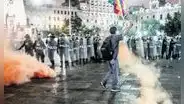 Protestas: reprimen movilización pacífica que exigía renuncia de Dina Boluarte