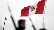 ¿Cuál es la historia y el significado de los colores de la bandera del Perú?