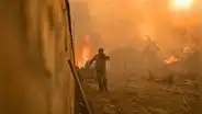 Incendios forestales arrasan con isla en Italia: las impresionantes imágenes del suceso