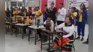Alumnos usan botellas para tocar cumbia ‘Cariñito’ en colegio de Trujillo