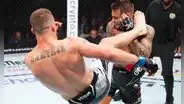 Justin Gaethje realizó espectacular nocaut para vencer a Dustin Poirier en UFC 291