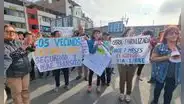 Vecinos de San Luis y Ate protestan en estación de Línea 2 del Metro por obras inconclusas