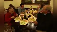 Kantar: 3 de cada 10 hogares peruanos han reducido sus salidas a comer fuera de casa