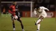 Universitario dio el golpe en Arequipa: derrotó 1-0 a Melgar y es el único líder del Clausura