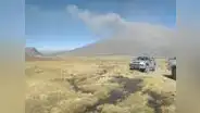 Volcán Ubinas sigue emitiendo ceniza y bloques balísticosen Moquegua