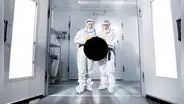 Así es el vantablack, el material extremadamente negro que absorbe el 99% de la luz