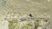 Arequipa: 4 mujeres mueren al caer minivan a barranco